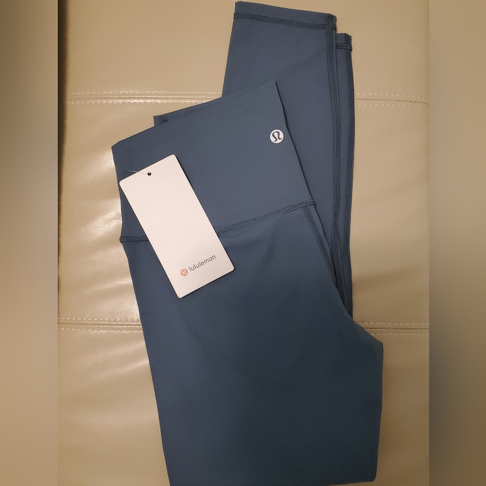 Lululemon NWT Align Leggings GIRLS size 12